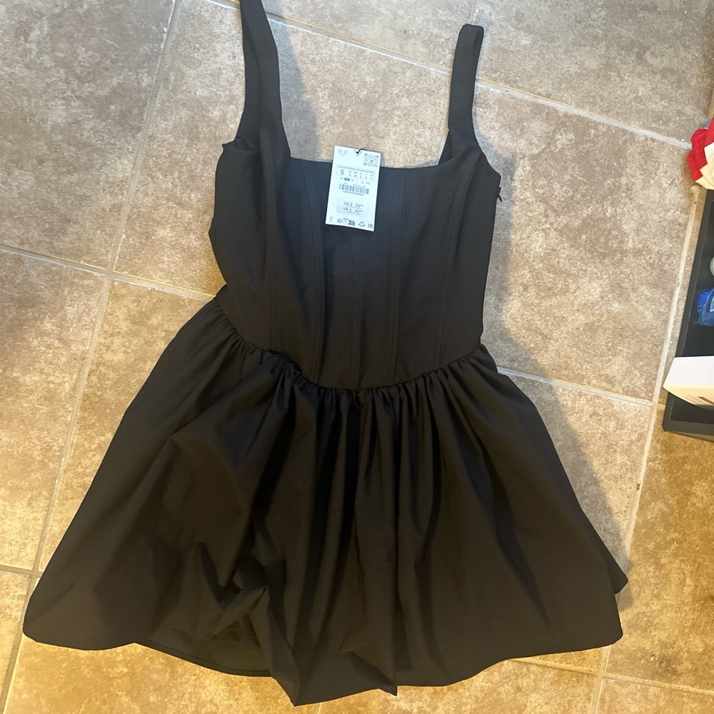Zara dress size small